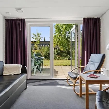 Floora - 250m From The Sea By Interhome Lejlighed *
